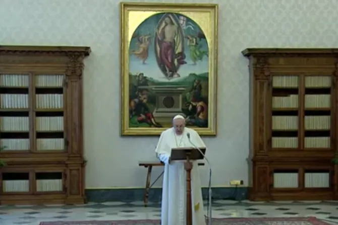 El Papa invita a ser testigos de la alegría y de la paz del Resucitado 