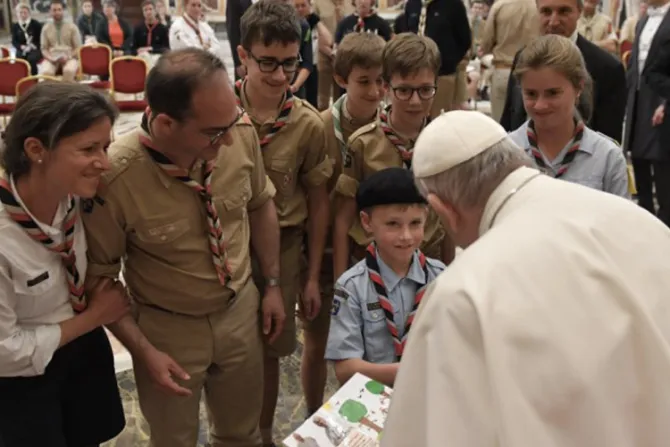 El Papa pide a scouts ser protagonistas en la evangelización