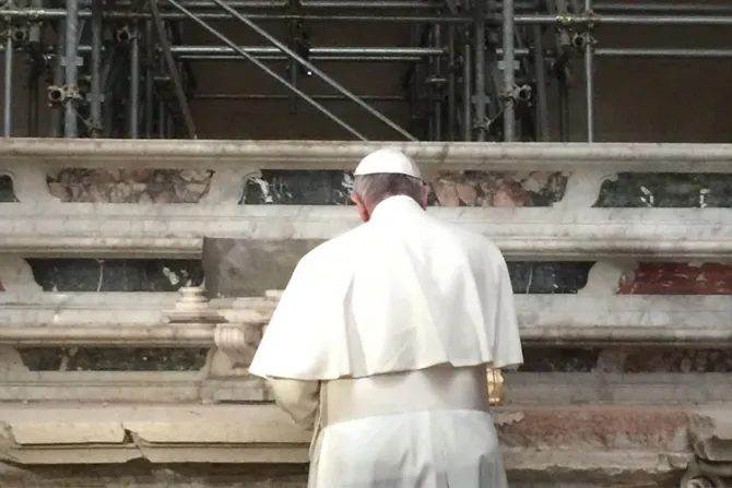El Papa alienta a afectados por terremoto de Carpi: Que nunca decaiga la esperanza