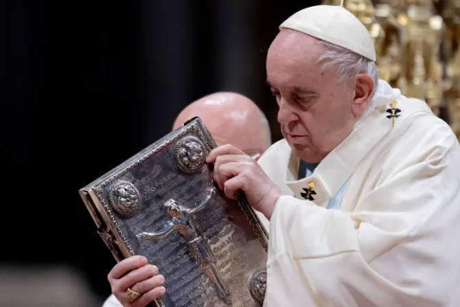 El Papa instituirá por primera vez a mujeres en ministerios de lector y catequista