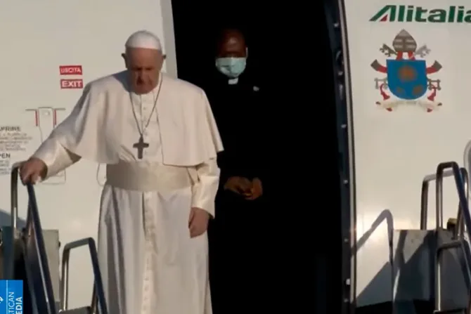 Papa Francisco llega a Budapest e inicia el viaje internacional número 34 de su pontificado