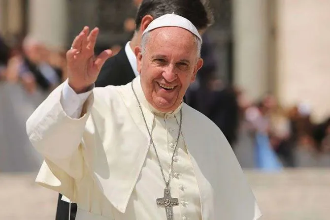 Papa Francisco telefonea a sacerdote para felicitarle por reflexión sobre la Navidad