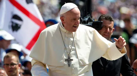 Obispo explica la importancia de la visita del Papa a Emiratos Árabes Unidos