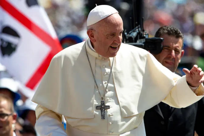 Obispo explica la importancia de la visita del Papa a Emiratos Árabes Unidos