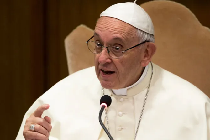 Seguir a Cristo significa dar la vida para salvar almas, afirma el Papa Francisco