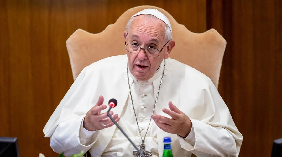 El Papa Francisco esta mañana en el Aula del Sínodo. Crédito: Daniel Ibáñez / ACI?w=200&h=150