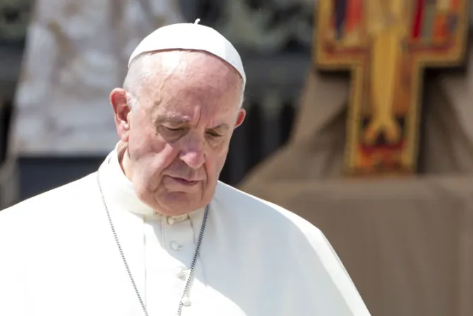 Interceptan carta con tres balas dirigida al Papa Francisco 