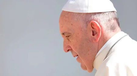 El Papa Francisco sigue de cerca la crisis en Venezuela y reza por las víctimas
