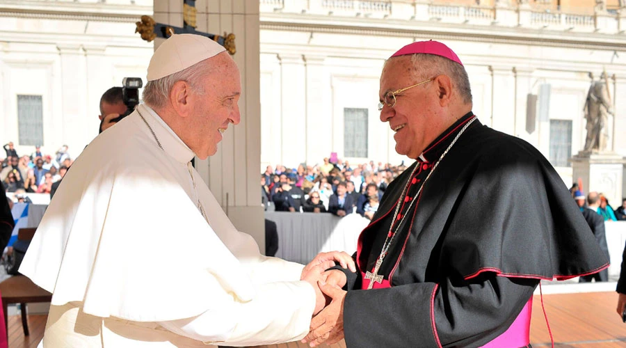 El Papa Francisco y Mons. Demetrio Fernández. Crédito: Diócesis de Córdoba?w=200&h=150