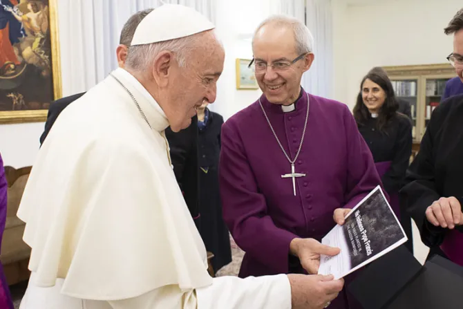 El Papa recibe al líder de la Iglesia anglicana: Podrían ir juntos a Sudán del Sur