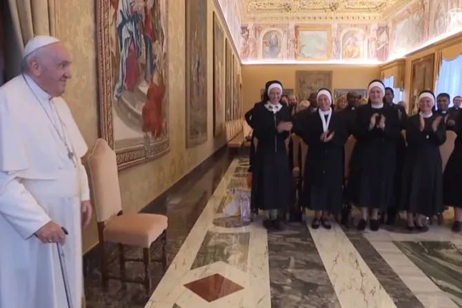 El Papa Francisco pide a las mujeres compartir esta enseñanza con los hombres