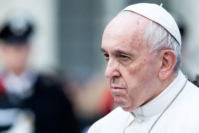 El Papa pide rezar por la paz en Ucrania ante encuentro de Putin y Zelenski en París