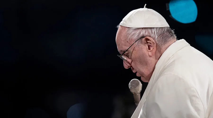 La sentida oración que rezó el Papa Francisco en el Vía Crucis en Viernes Santo