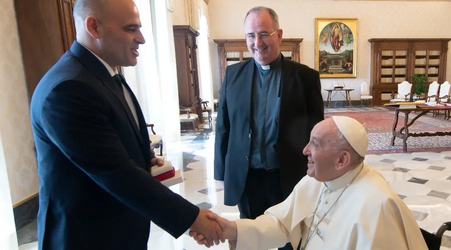 El Papa Francisco con Dimitar Kovachevski, Primer Ministro de Macedonia del Norte?w=200&h=150