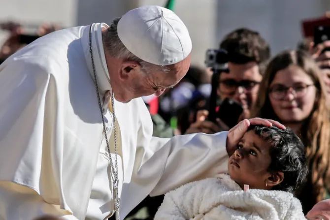 Papa Francisco invita a creer en Dios para salir de la desesperación y la muerte