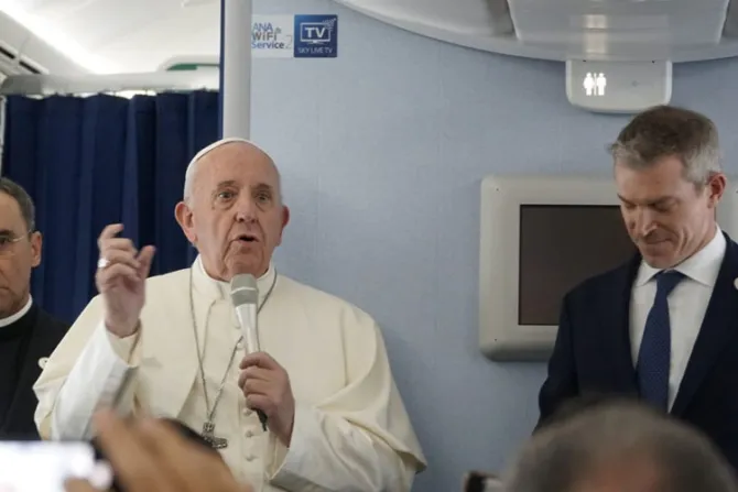 El Papa responde a cuestionamientos sobre las finanzas del Vaticano