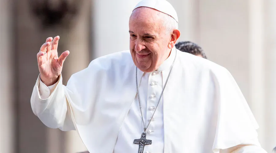 El Papa recuerda que Satanás existe y que Jesús lo derrotó