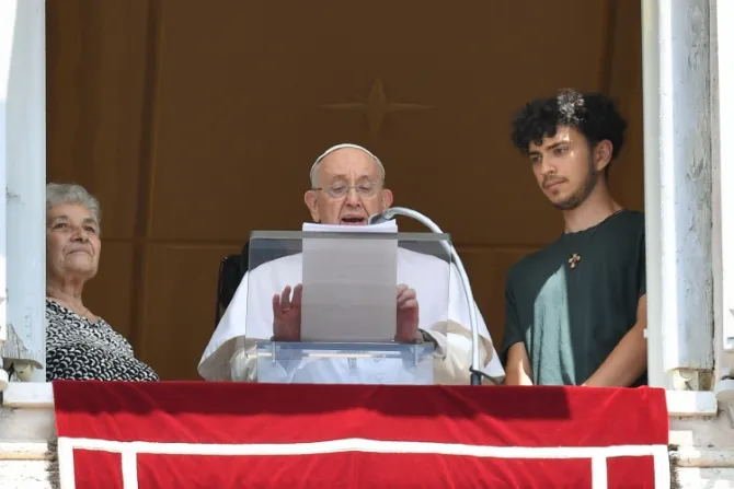 El Papa Francisco reflexiona: ¡Cómo nos gusta "despellejar" a los demás!