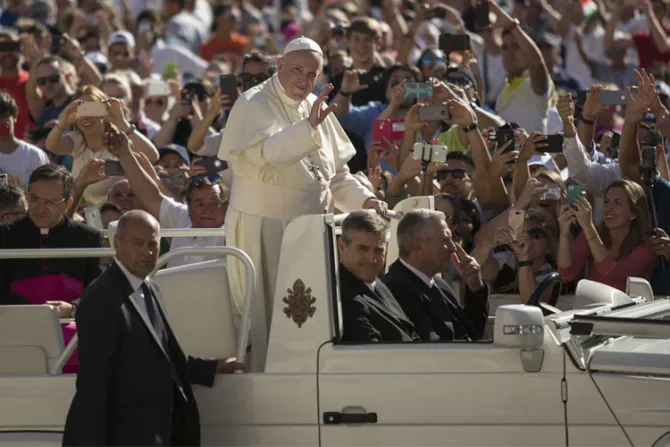 El Papa Francisco advierte de la esclavitud del egocentrismo y las pasiones