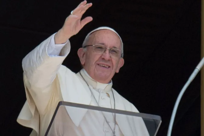 El Papa pide una Iglesia “en camino”, alejada de toda parálisis