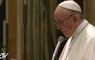 El Papa Francisco pronuncia su discurso. Foto: Captura de Youtube 