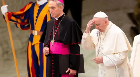 Papa Francisco recuerda el “dolor y la amargura” de los casos de abusos sexuales en Irlanda