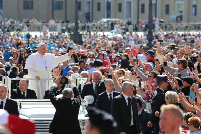 Papa Francisco advierte: ¡Ignorar al pobre y al prójimo es despreciar a Dios!
