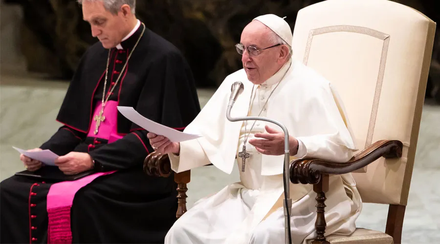 El Papa Francisco se solidariza con las víctimas de los incendios en Australia