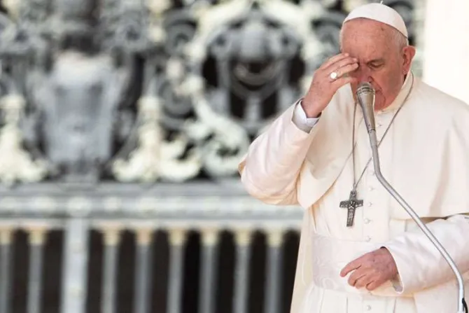 Papa Francisco reitera su cercanía a enfermos de coronavirus