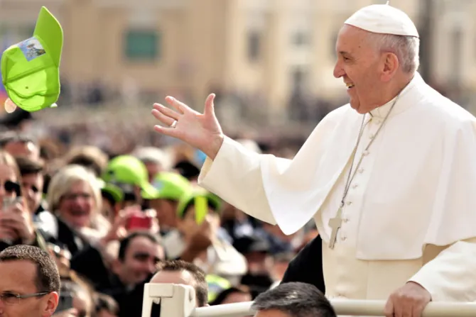 Papa Francisco: La vida de un cristiano es como un ancla fija en el cielo