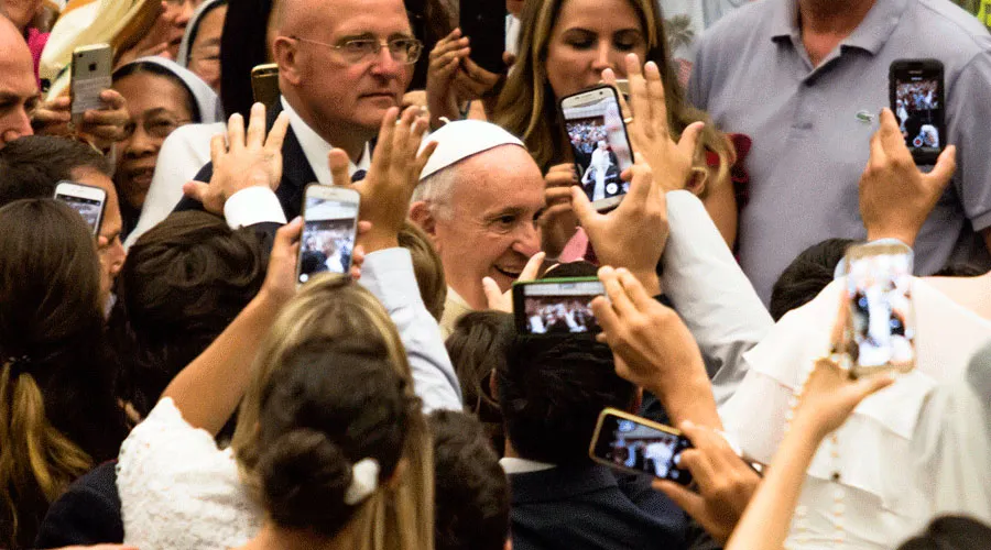 El Papa Francisco durante la Audiencia General. Foto: Foto: Alessi di Cintio / ACI Prensa