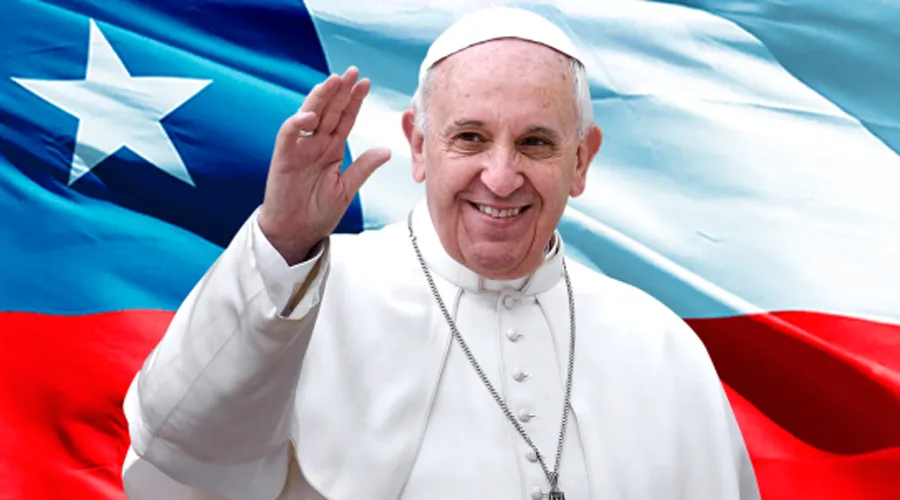 Papa Francisco y bandera de Chile / Crédito: Comunicaciones Iglesia de Santiago?w=200&h=150