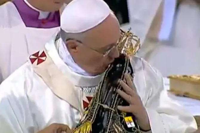 Papa Francisco concede indulgencia plenaria por Año Mariano en Brasil