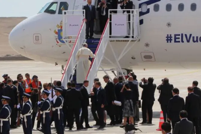 El Papa Francisco se despide de Chile y parte rumbo a Perú [VIDEO]