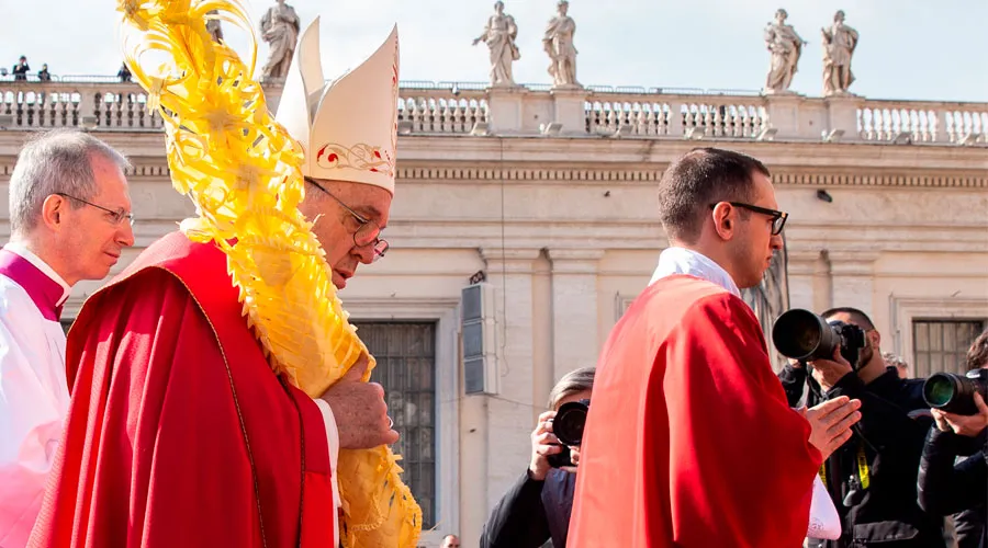 El Papa Francisco en la Misa del Domingo de Ramos. Foto: Daniel Ibáñez / ACI Prensa
