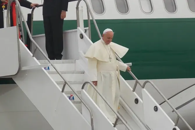 Papa Francisco visitará Escocia en noviembre 