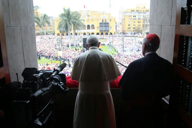 El Papa en Perú a jóvenes: El corazón no se puede “photoshopear”