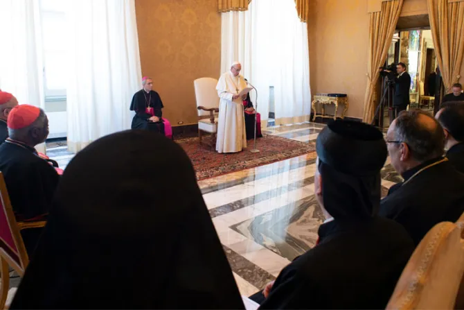 El Papa advierte: Se corre el riesgo de que el cristianismo desaparezca de Oriente Medio