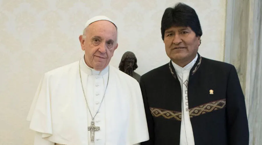 El Papa Francisco y el Presidente de Bolivia. Foto: L'Osservatore Romano
