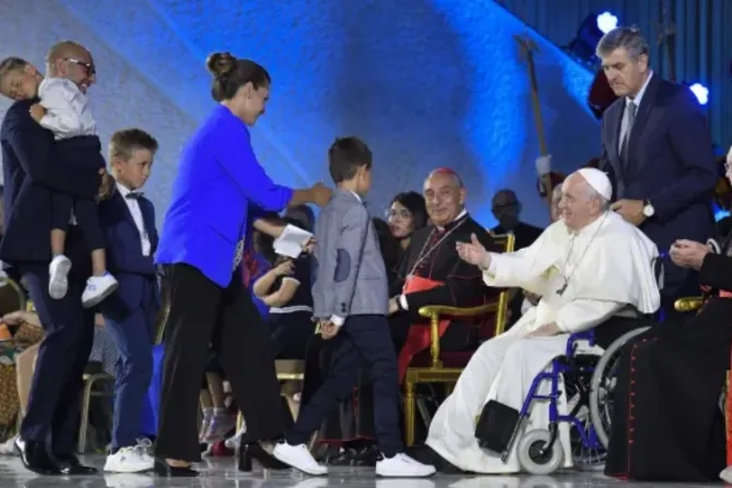 El Papa Francisco respalda el Pacto Mundial de la Familia