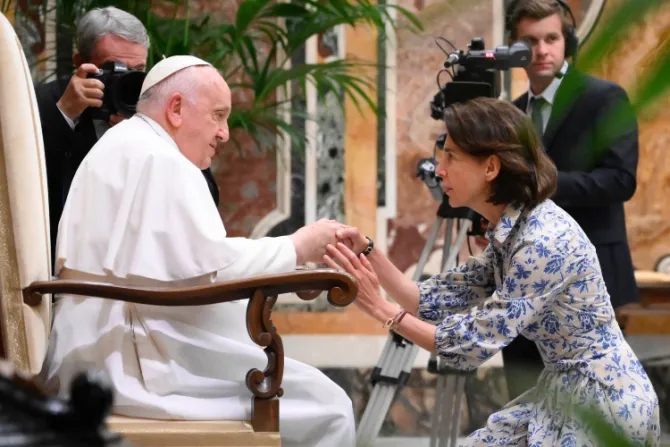 El Papa Francisco advierte que servir al dinero es peor que servir al diablo