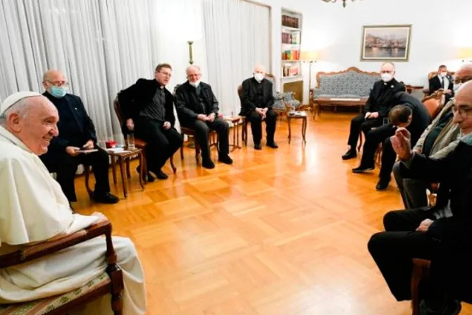 Papa Francisco: Jesuitas seguirán disminuyendo pues Dios los llama a la "humillación"