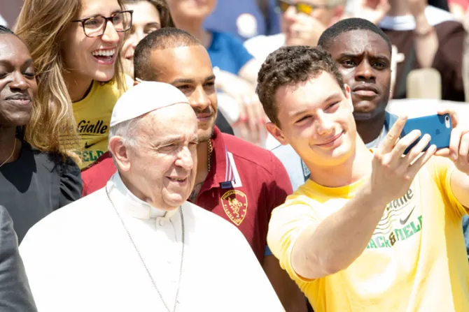 Catequesis del Papa Francisco sobre la importancia del sacramento de la Confirmación