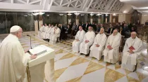 El Papa pronuncia su homilía en la Casa Santa Marta. Foto: Vatican Media