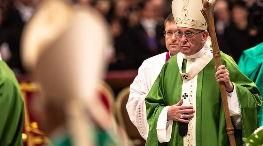 El Papa durante la Misa de final del Sínodo. Foto: Daniel Ibáñez / ACI Prensa?w=200&h=150