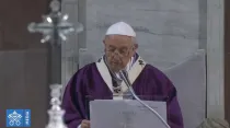 El Papa Francisco durante la Misa. Foto: Captura de Youtube