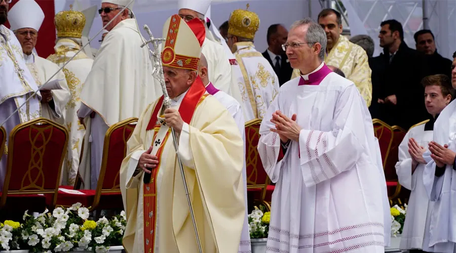 El Papa durante la celebración de la Misa. Foto: VAMP POOL?w=200&h=150
