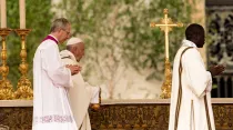 El Papa Francisco durante la Misa. Foto: Daniel Ibáñez / ACI Prensa