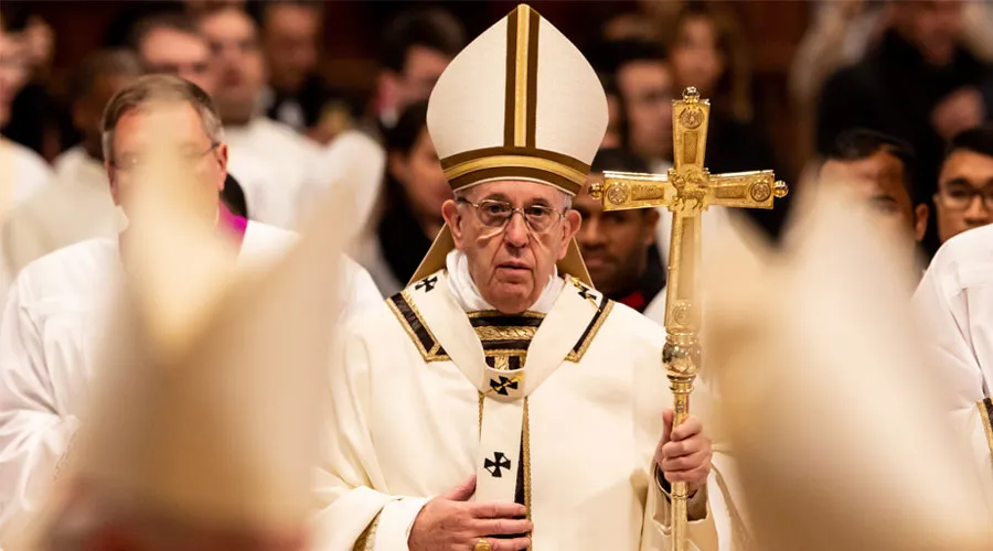 El Papa Francisco durante una Misa en el Vaticano. Foto: Daniel Ibáñez / ACI Prensa