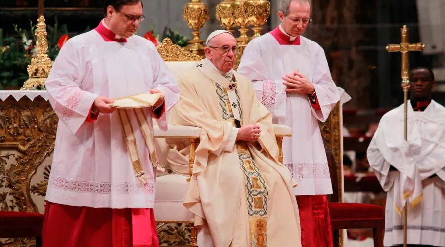 El Papa Francisco durante la Misa por la Epifanía del Señor / Foto: Lucía Ballester (ACI Prensa)?w=200&h=150